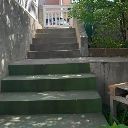 Mladen Apartamento